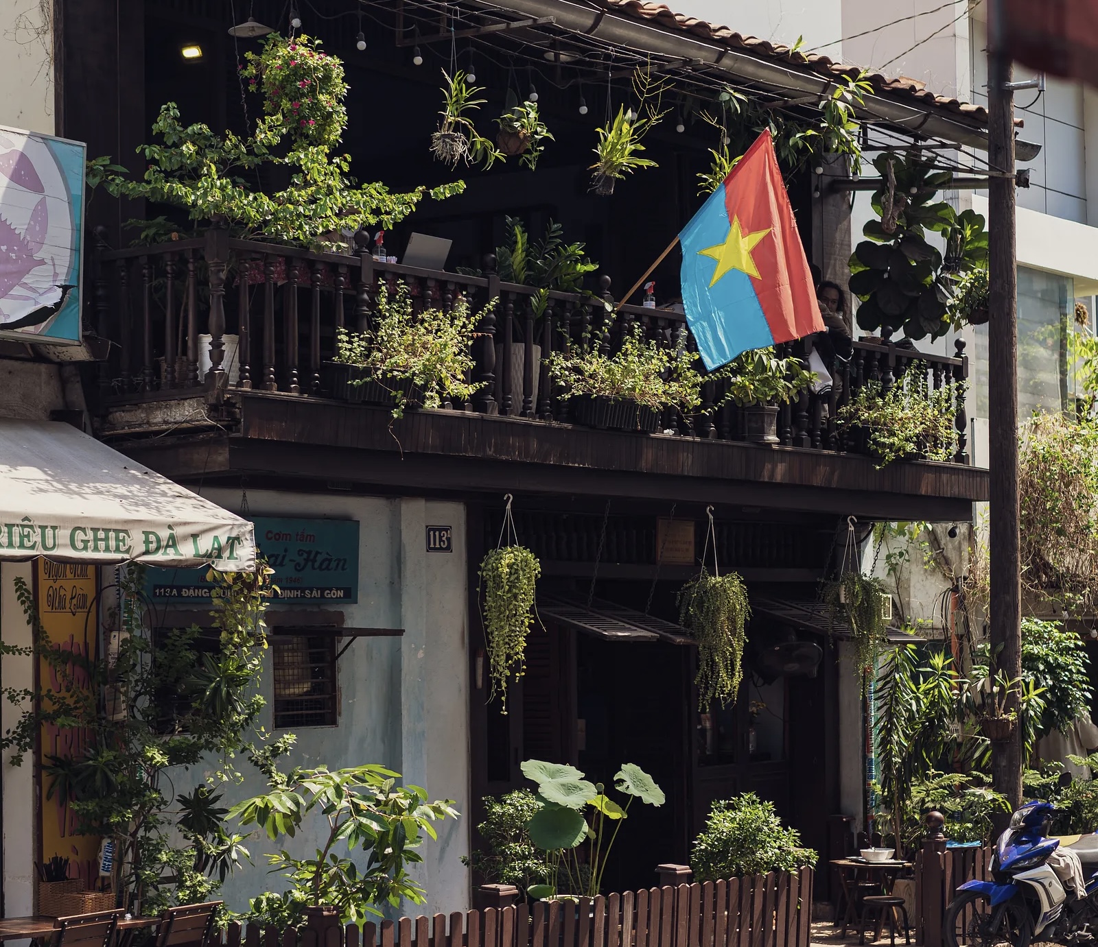 Cà phê Đỗ-Phủ 