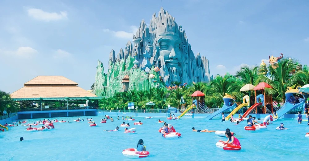 Khu Du Lịch Văn Hóa Suối Tiên 