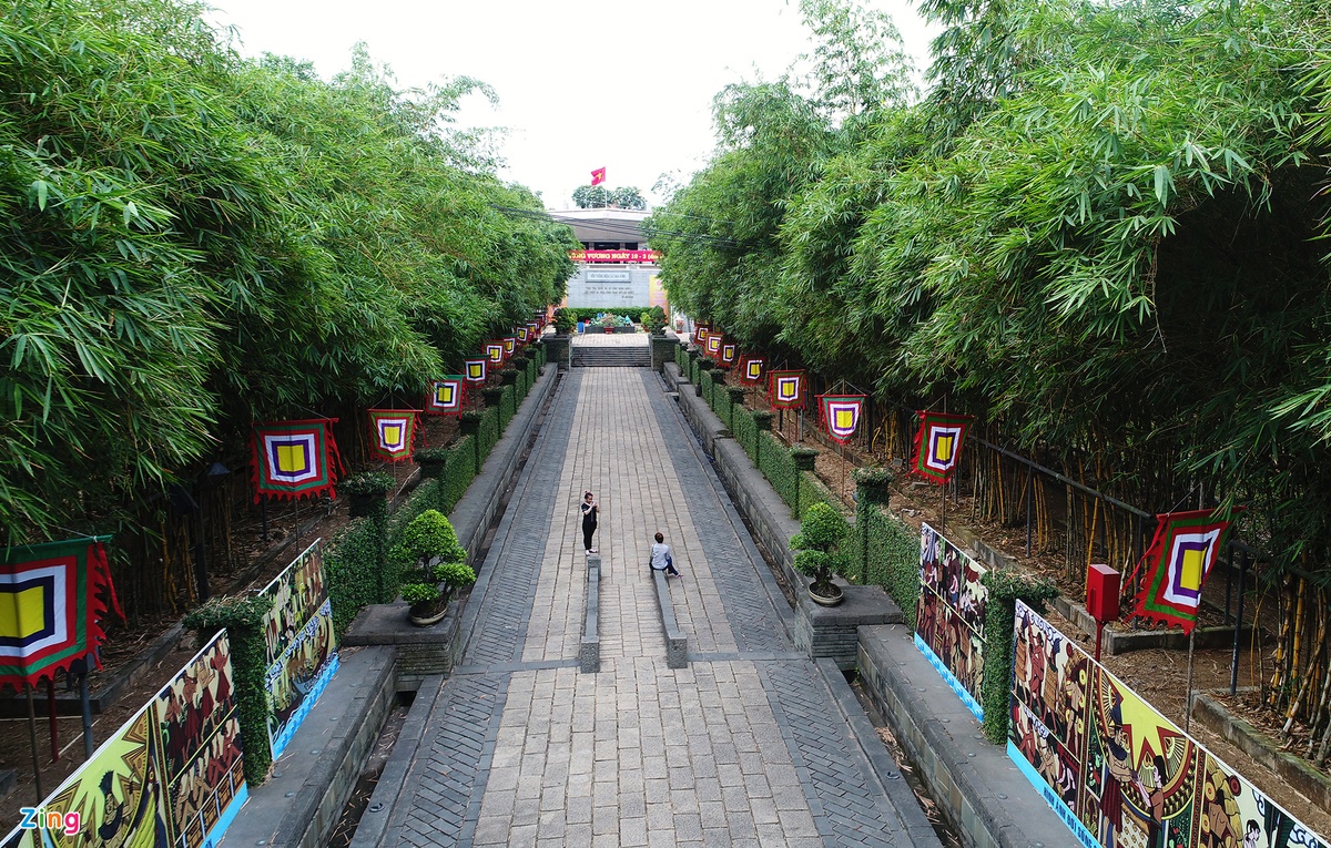 Đền tưởng niệm các Vua Hùng 