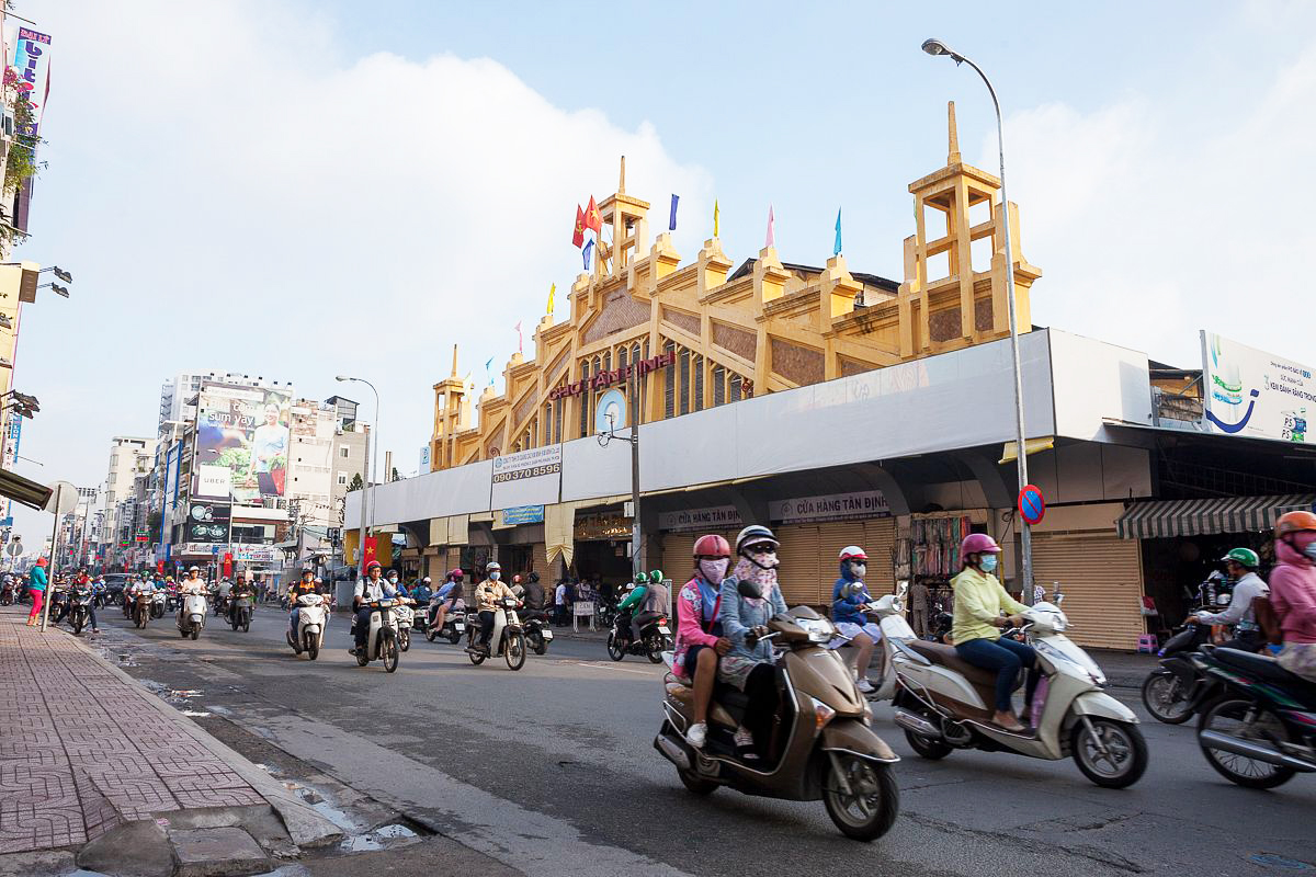 Chợ Tân Định  